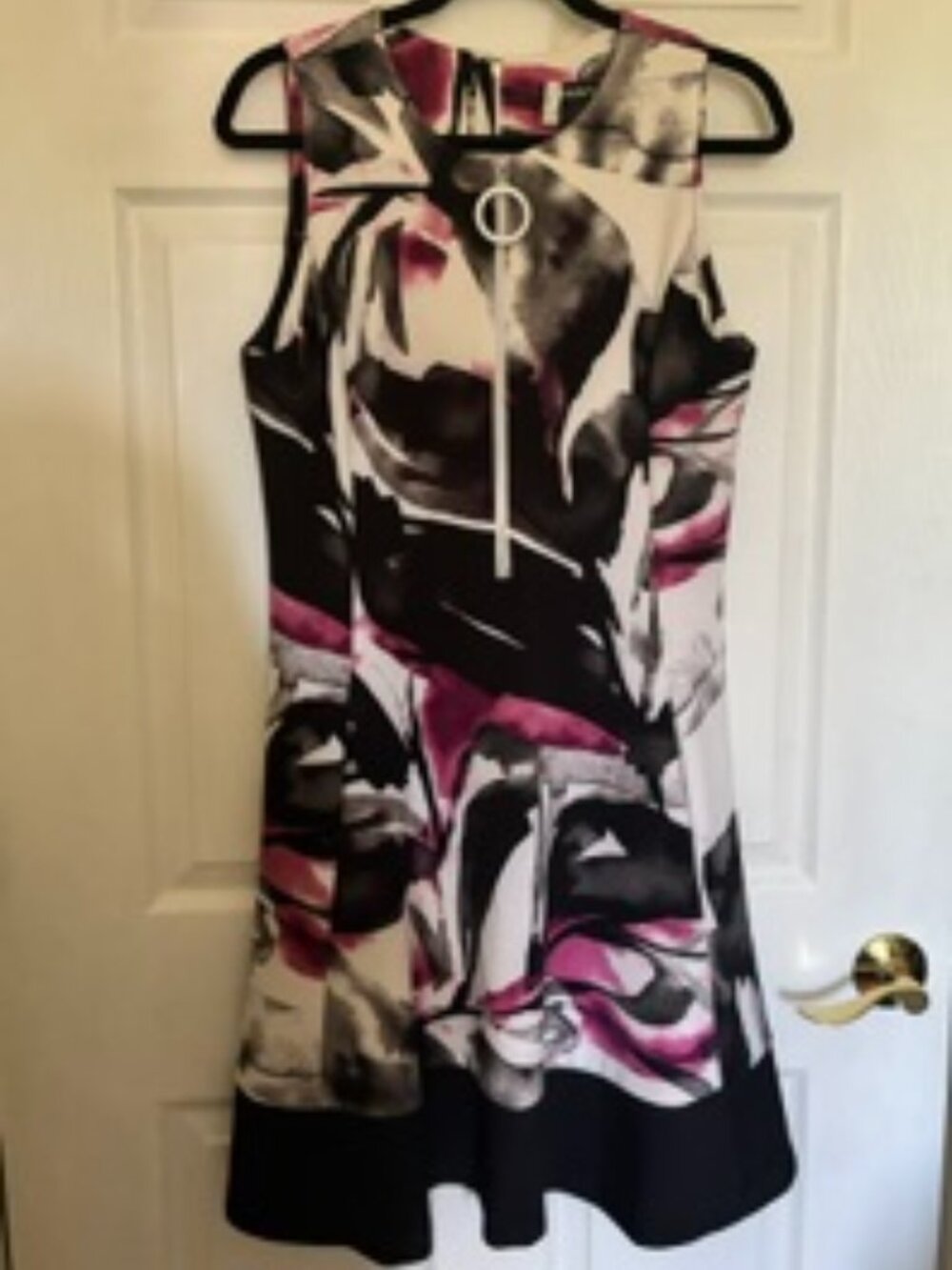 DKNY women dress princess-seam multi-colour sleeveless Sz 8 flared